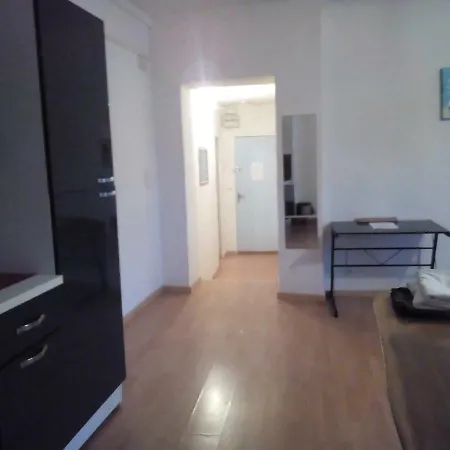 Apartment T2 De 48 M² Centre Narbonne