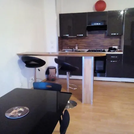 T2 De 48 M² Centre *