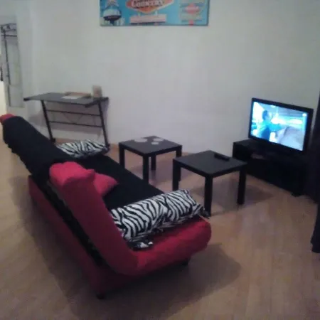 T2 De 48 M² Centre * Narbonne