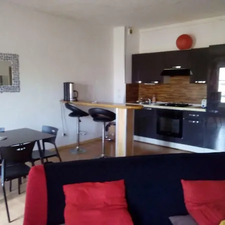 T2 De 48 M² Centre Narbonne
