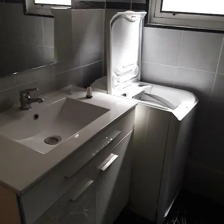 T2 De 48 M² Centre Narbonne